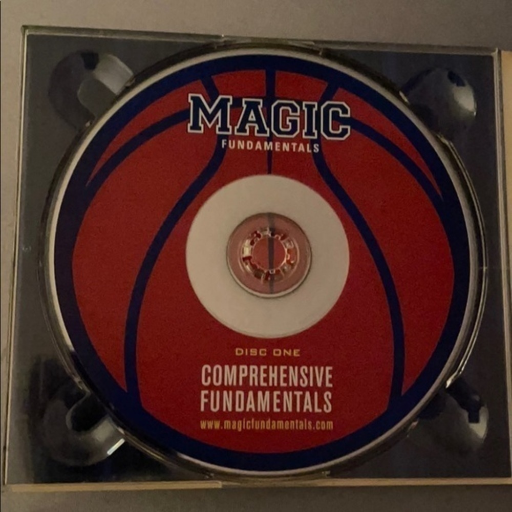 Magic Johnson Two disc CD - Picture 3 of 5